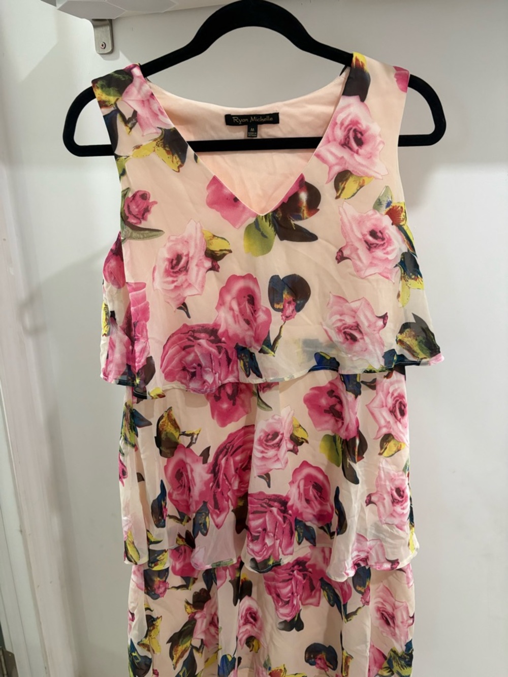 Ryan Michelle Pink Ivory Floral Layered Chiffon Dress Sleeveless V-Neck Size M